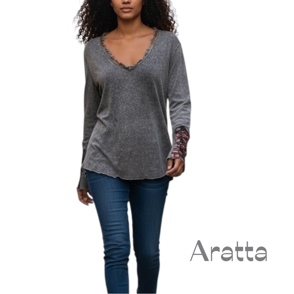 Aratta Gray Embroidered Long Sleeve Y2K Top Size L